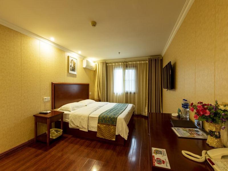 Greentree Inn Jiangsu Wuxi New District Shengang World Express Hotel Exteriör bild